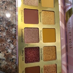 Violet Voss Eyeshadow Palette - Sunkissed Gold and Berry Nwot